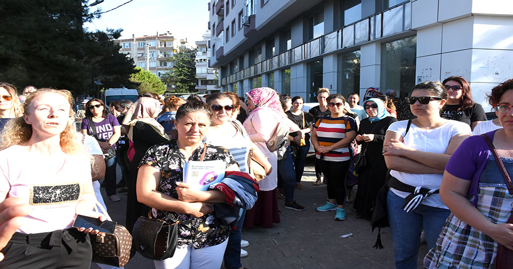 Çorlu’da öğrenci velilerinden protesto eylemi