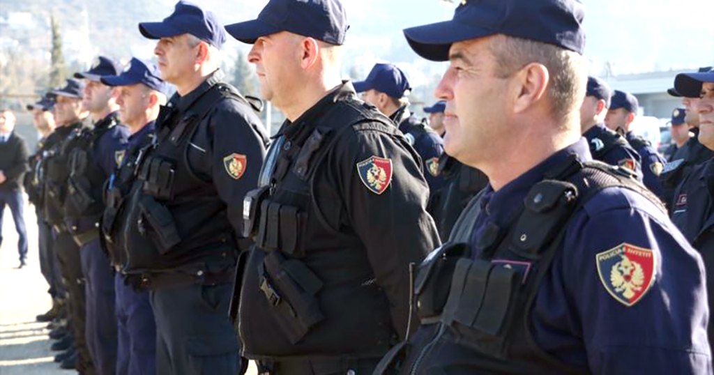 Türkiye’den, Arnavutluk polisine araç ve ekipman yardımı