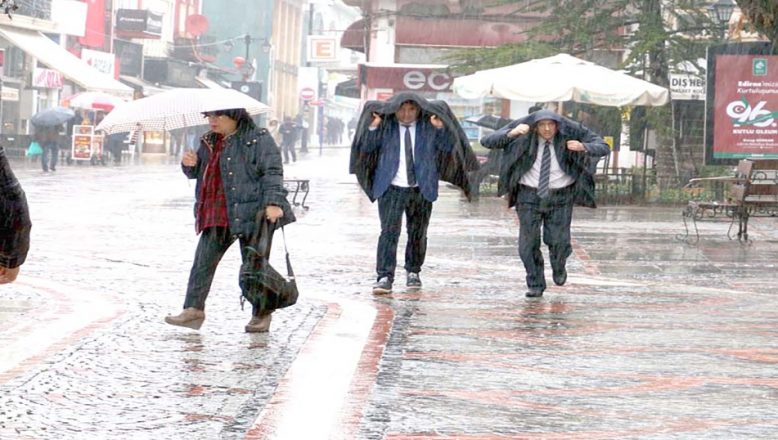 Edirne’nin güney ilçelerine kuvvetli yağış uyarısı!