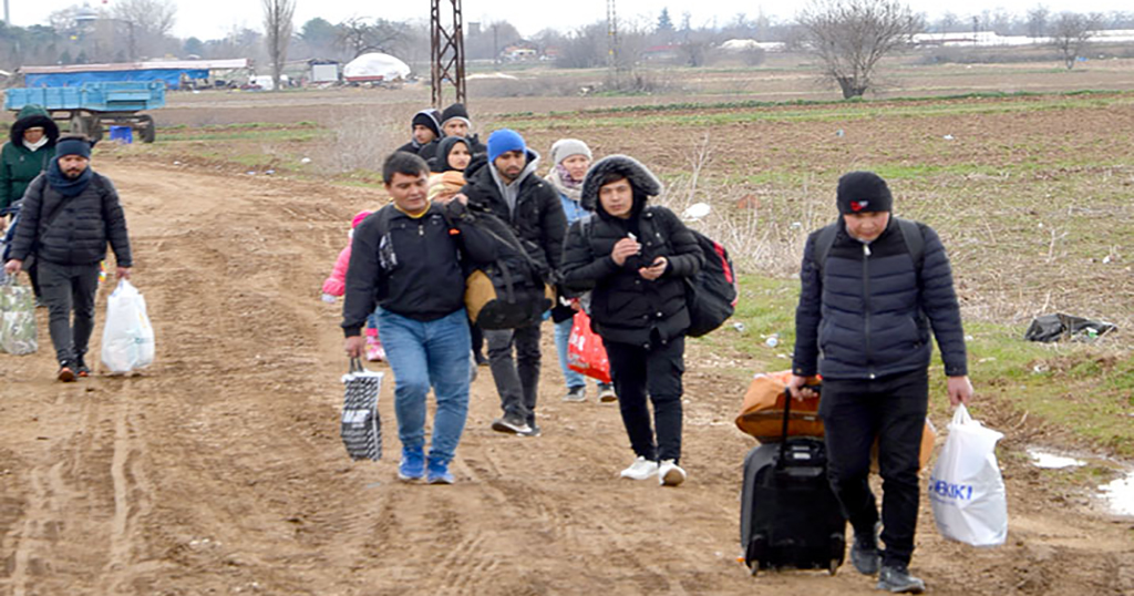 135 bin 844 göçmen Edirne’den çıkış yaptı
