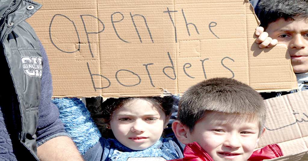 Göçmen çocuklardan “sınırları açın” çağrısı
