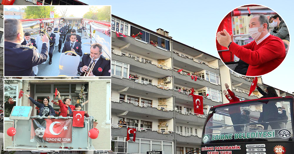 Sokak sokak gezerek, Edirnelilerin bayramını kutladı