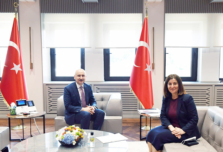 Milletvekili Aksal, Bakan Karaismailoğlu ile yatırımları görüştü