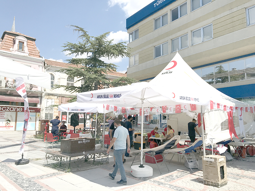 Türk Kızılaydan kan bağış kampanyası