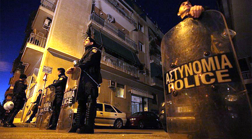 DHKP-C yanlıları Atina’da polisle çatıştı