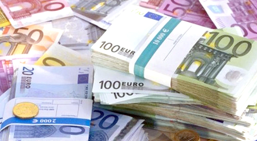 AB’den, Yunanistan’a 2,7 milyar euroluk mali destek