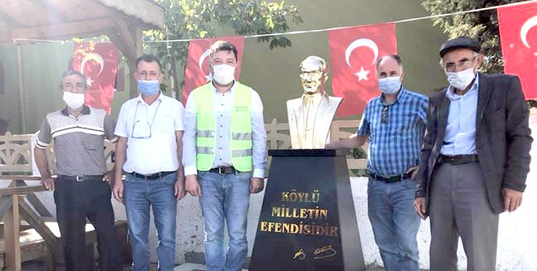 Tahrip edilen Atatürk büstü onarıldı