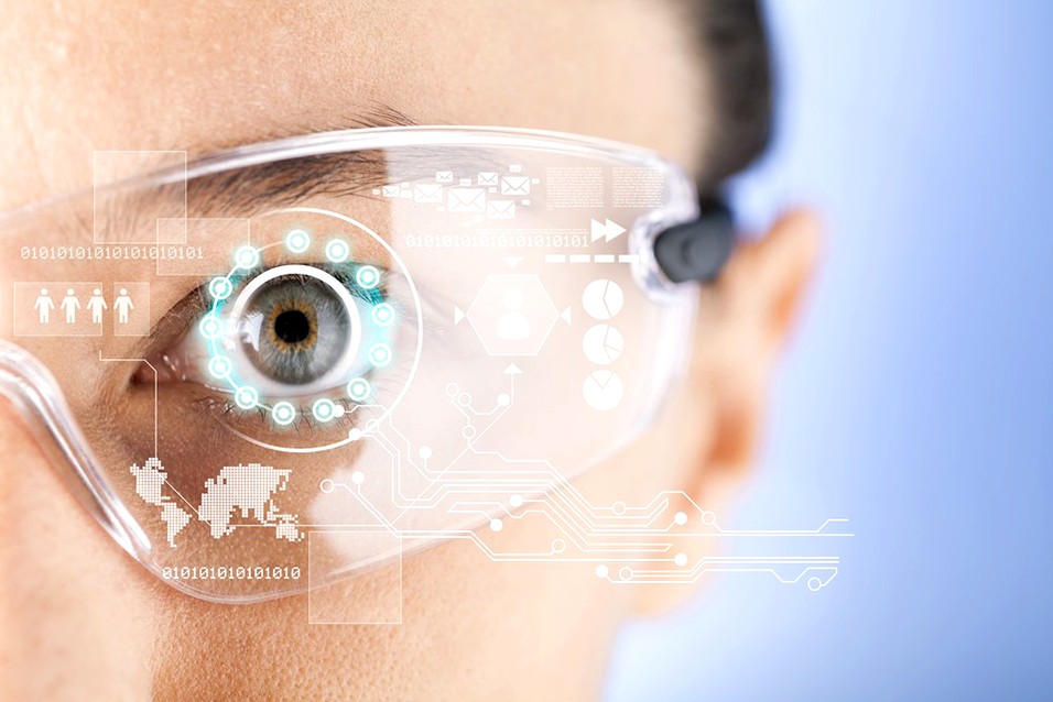 “Akıllı gözlüklere doğru optik sektörünün teknolojik evrimi”