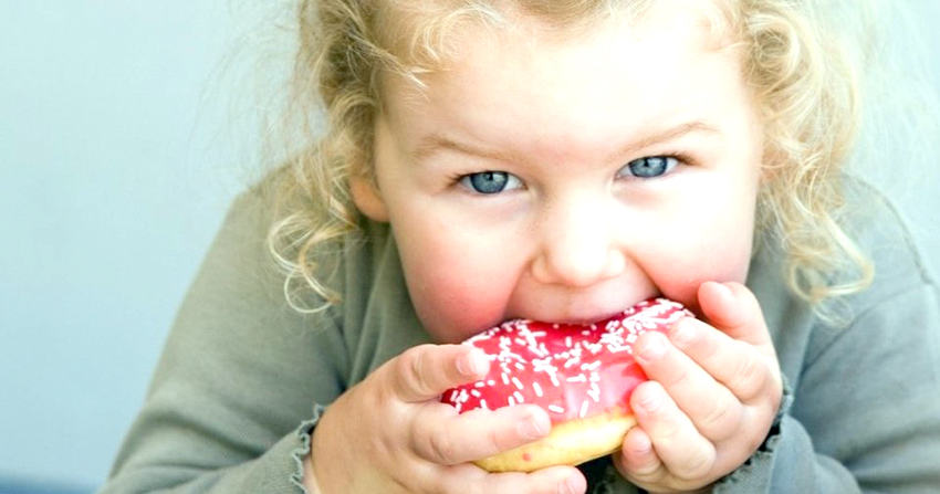 “Çocukluk döneminde obeziteye dikkat”