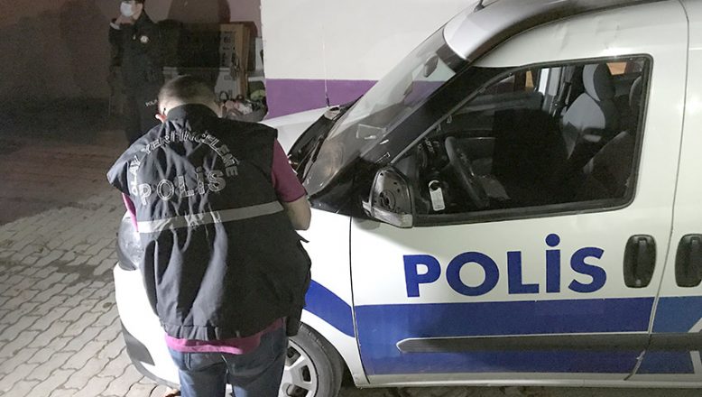 Edirne’de polise kiremitli saldırı