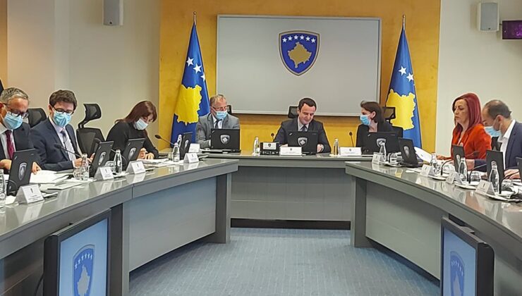 Kosova’da sokağa çıkma kısıtlaması kaldırıldı, çalışma saatleri uzatıldı