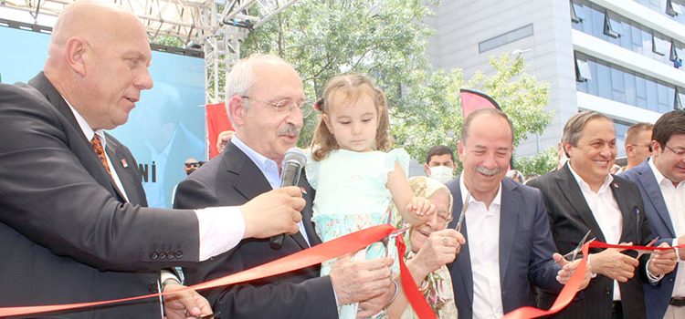 Kılıçdaroğlu, park ve kreş açtı
