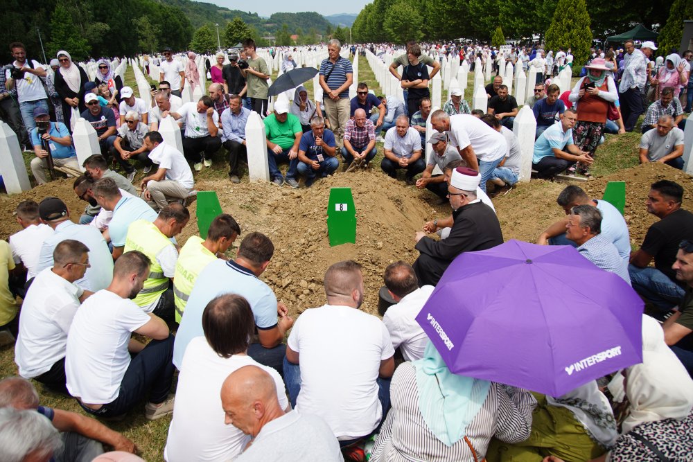 Srebrenitsa Soykırımı’nın üzerinden 26 yıl geçti