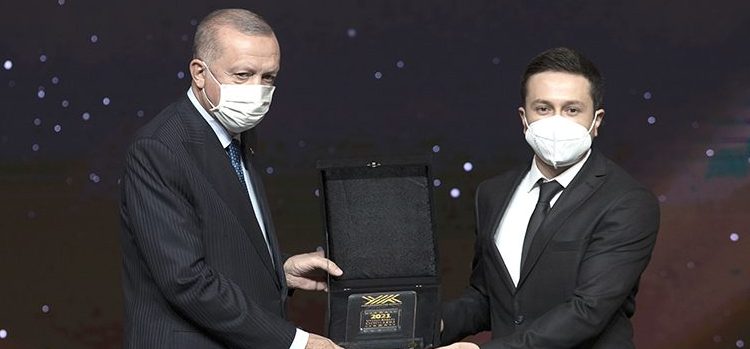 Akdoğan, Trakya Üniversitesi’ni gururlandırdı