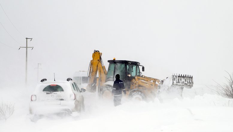 Trakya’da kar ve fırtına etkili oluyor
