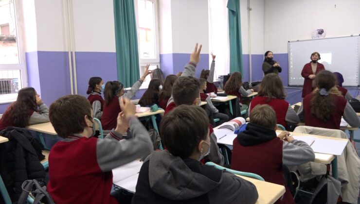 Kosova’da okullarda ikinci yarı yıl başladı