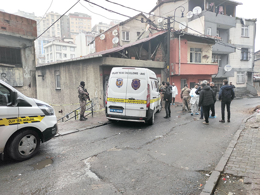 Boşanma aşamasındaki eşinin ailesinin evine silahla giden kişi etkisiz hale getirildi