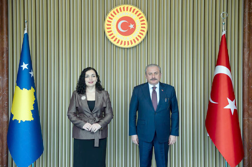 Kosova Cumhurbaşkanı Osmani, TBMM Başkanı Şentop’u ziyaret etti