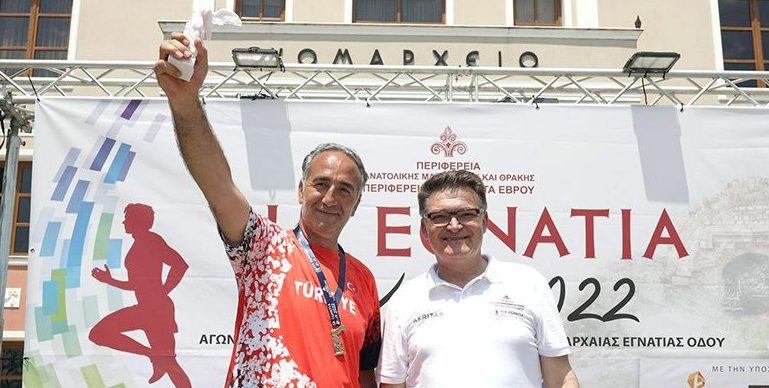 Yunanistan’dan maratona ödül
