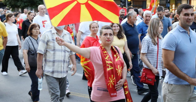 Kuzey Makedonya’da protestolar sürüyor