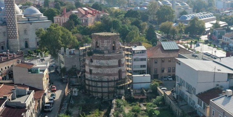 Makedon Kulesi’nin dinamitle yıkılan bölümleri restorasyonda tamamlanacak