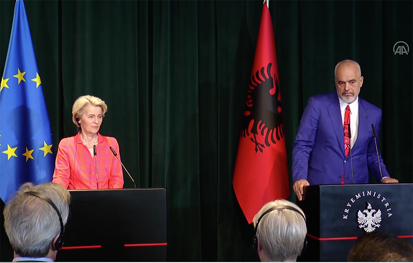 Arnavutluk Başbakanı Rama ve AB Komisyonu Başkanı von der Leyen görüştü