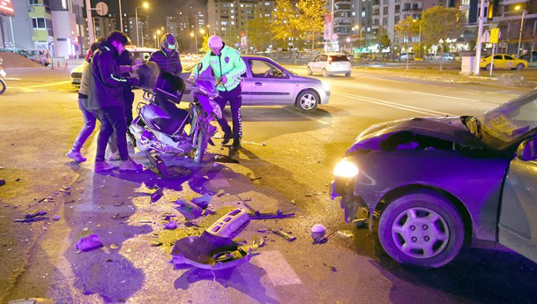 Motosiklet sürücüsü kazada yaralandı
