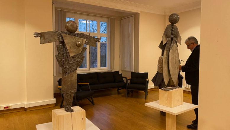 Arnavut sanatçı Xhelil Rufati’nin “Ilirikum” adlı heykel sergisi açıldı