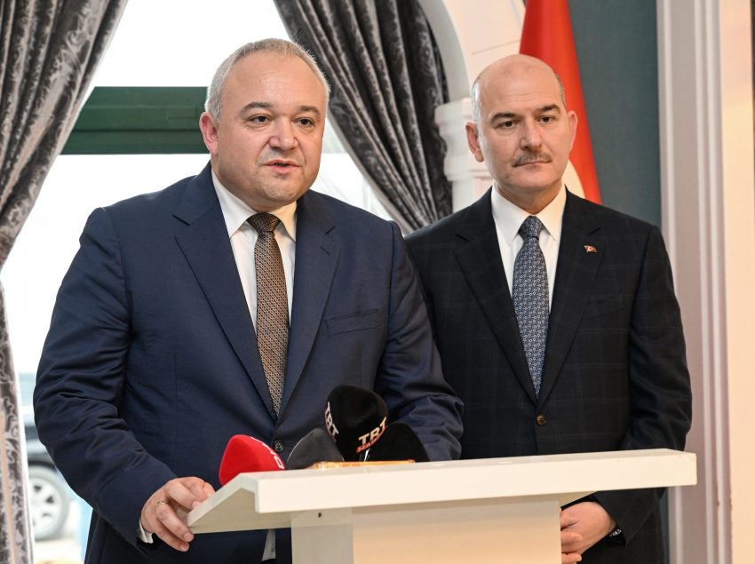 İçişleri Bakanı Soylu, Bulgaristan İçişleri Bakanı Demerdzhiev ile bir araya geldi