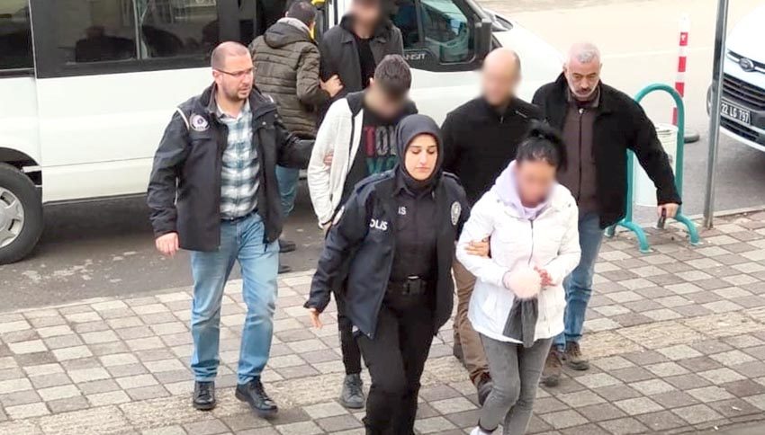 Edirne’de yakalanan 5 gasp şüphelisinden 4’ü tutuklandı
