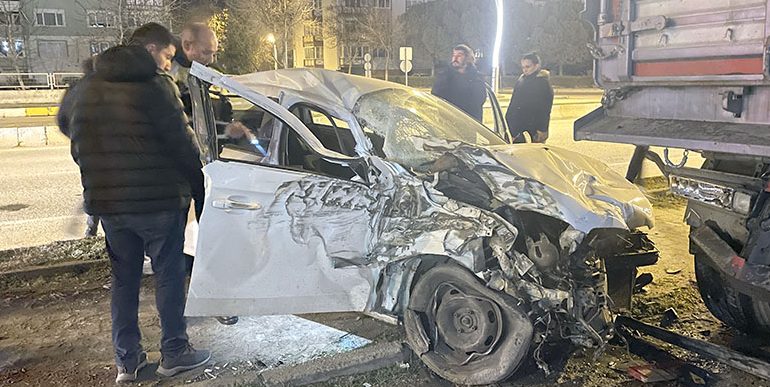 Edirne’de trafik kazasında 2 kişi yaralandı