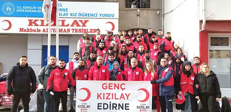 Edirne’den 46 Türk Kızılay gönüllüsü Adıyaman’a gitti