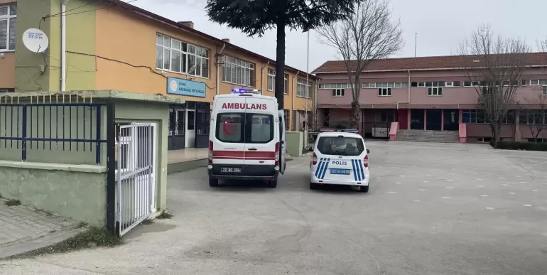 Edirne’de 7. sınıf öğrencisi okulda bıçakla 5 öğrenciyi yaraladı