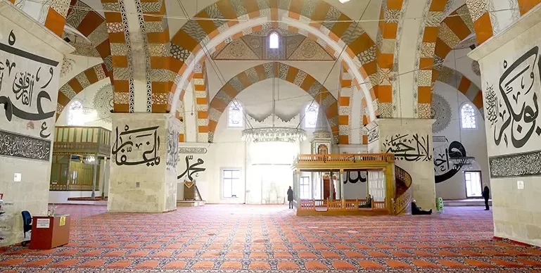 Edirne’de camiler ramazan ayına hazırlandı
