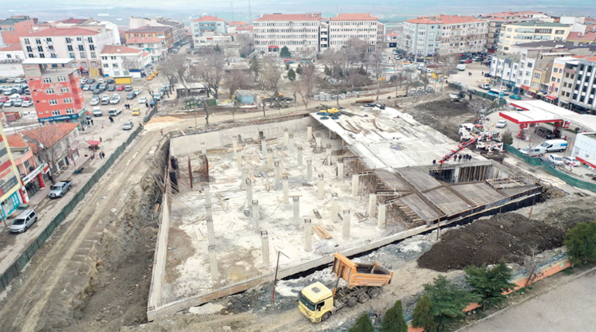 “Meydan Projesi inşaatı yüksek standartlarda devam ediyor”