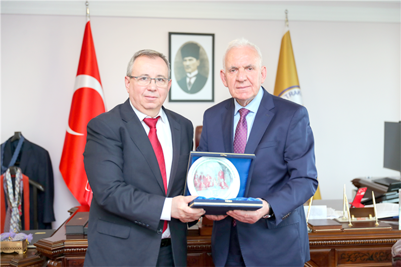 Kuzey Makedonya Eski Devlet Bakanı Hadi Nezir, TÜ’yü ziyaret etti