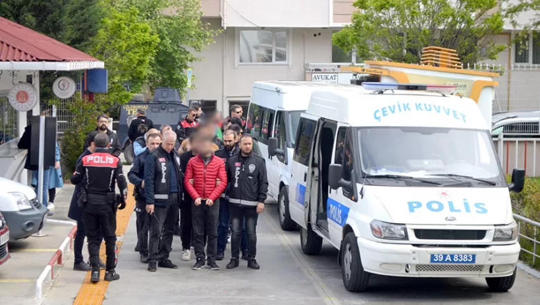 Kırklareli’nde silahlı kavgaya ilişkin gözaltına alınan 17 kişiden 5’i tutuklandı