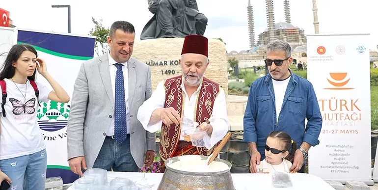 Edirne’de Türk Mutfağı Haftası etkinlikleri Deva-i misk helvası ikramıyla başladı