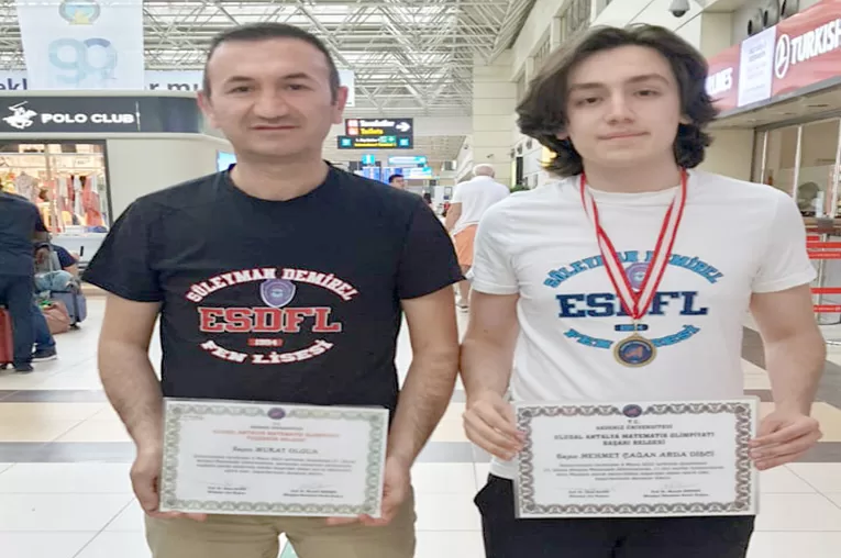 Edirneli öğrenci matematik olimpiyatlarında altın madalya kazandı