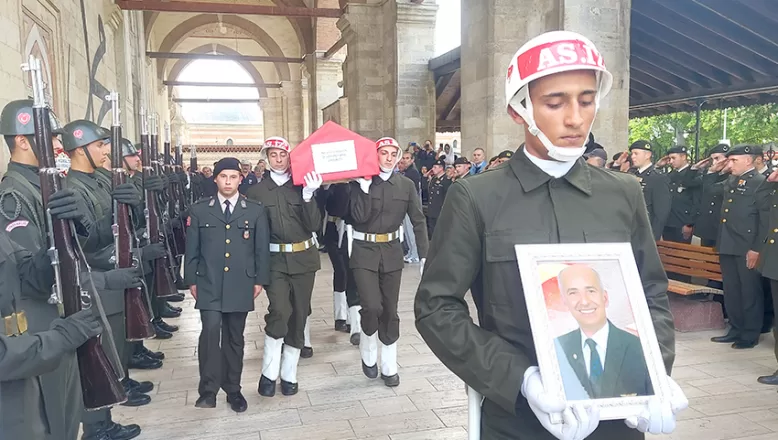 Emekli Binbaşı Murat İşbakan’a son veda