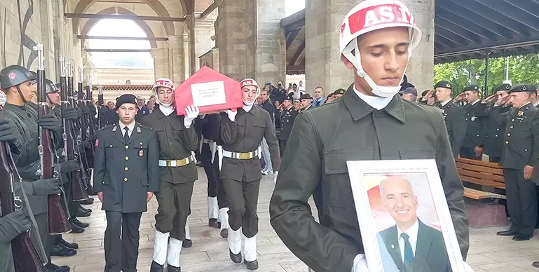 Emekli Binbaşı Murat İşbakan’a son veda