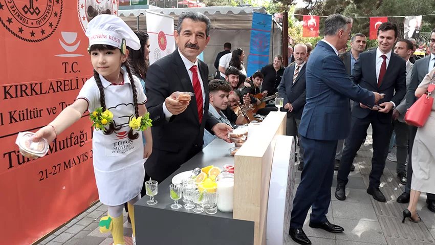 Kırklareli’nde Türk Mutfağı Haftası kapsamında börek, mantı ve baklava tanıtıldı