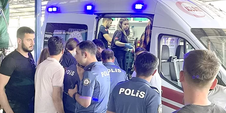 Edirne’de iki aile arasında çıkan kavgada 2 kişi yaralandı