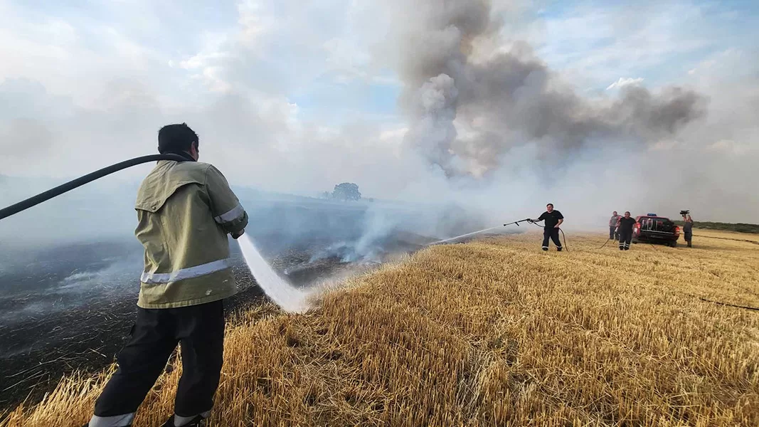 Haskovo’da yangınlar afet durumuna yol açtı