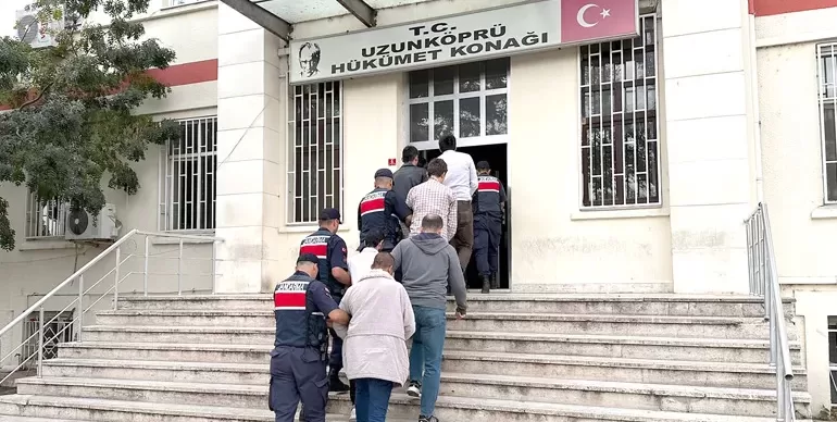 Edirne’de çeşitli suçlardan aranan 21 kişi yakalandı