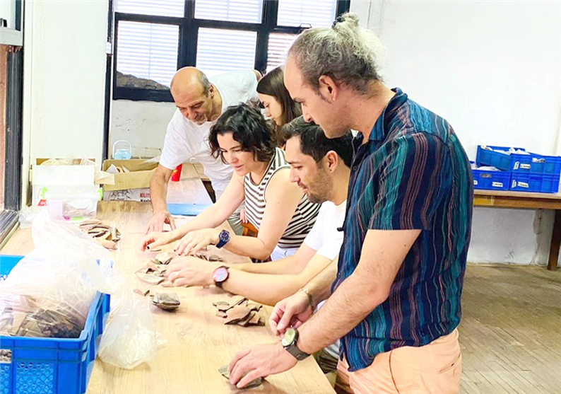 Arkeoloji öğrencileri “Keramik Workshop”a katıldı