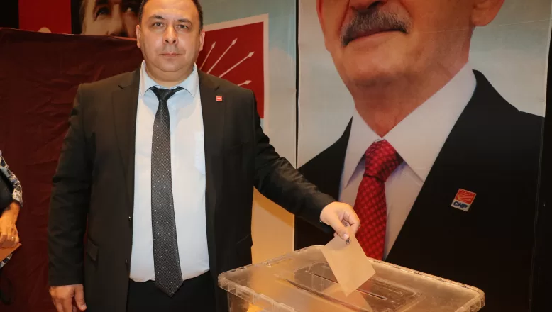 CHP’de Kahraman yeniden seçildi