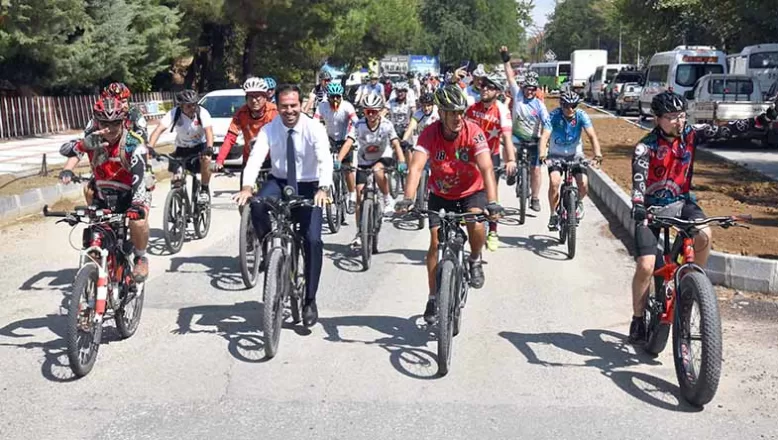 Saros Körfezi Dağ Bisikleti Festivali başladı