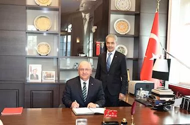 Bakan Güler, Türkiye’nin Belgrad Büyükelçiliğini ziyaret etti
