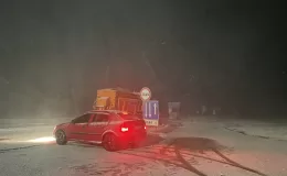 Kırklareli’nde kar yağışı nedeniyle 25 köy yolu ulaşıma kapandı